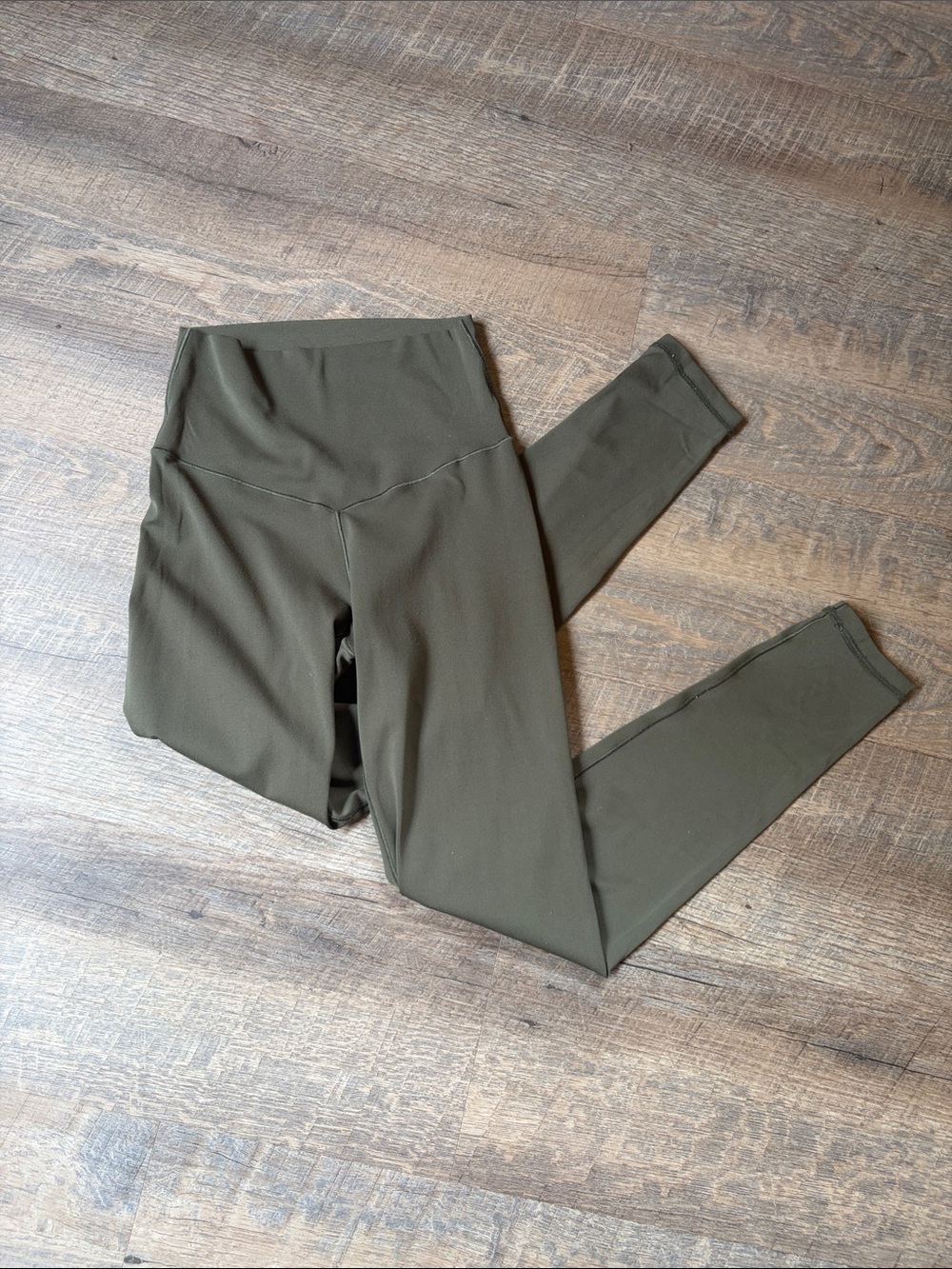 Offline by aerie  XS High-Rise Olive Leggings